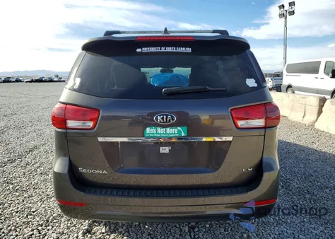 2016 Kia Sedona Lx z USA, uszkodzony, nr VIN KNDMB5C12G6143326